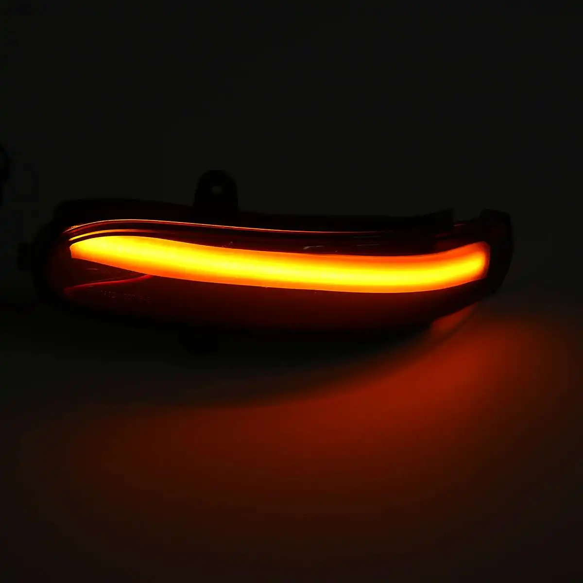 2pcs Dynamic LED Side Rearview Mirror Light Indicator Flowing Turn Signal Lamp for Mercedes Benz C class W203 CL203 S203 00-07
2pcs Dynamic LED Side Rearview Mirror Light Indicator Flowing Turn Signal Lamp for Mercedes Benz C class W203 CL203 S203 00-07