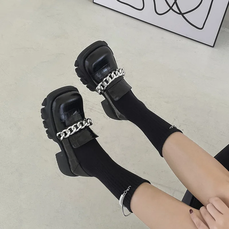New Push Shoes Increase Honest Cake Thick Bottom Small Leather Shoes Women's Day JK Chain Big Single Shoes
New Push Shoes Increase Honest Cake Thick Bottom Small Leather Shoes Women's Day JK Chain Big Single Shoes