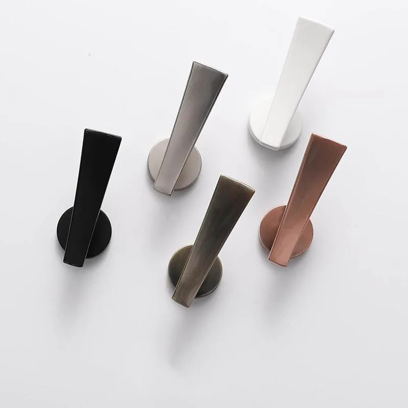 2PCS Curtain Hook Curtain Accessories Zinc Alloy Small Curtain Holder Door Handle Hook Flat Angle Silencing Curtain Wall Hook
2PCS Curtain Hook Curtain Accessories Zinc Alloy Small Curtain Holder Door Handle Hook Flat Angle Silencing Curtain Wall Hook