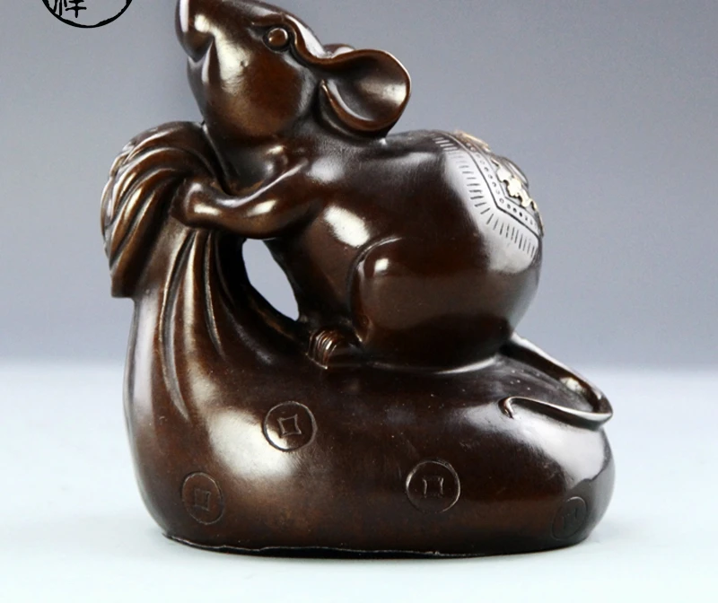 light decoration Feng Shui lucky mouse Home Furnishing rat mouse ornaments handicrafts bronze (8.02)
light decoration Feng Shui lucky mouse Home Furnishing rat mouse ornaments handicrafts bronze (8.02)