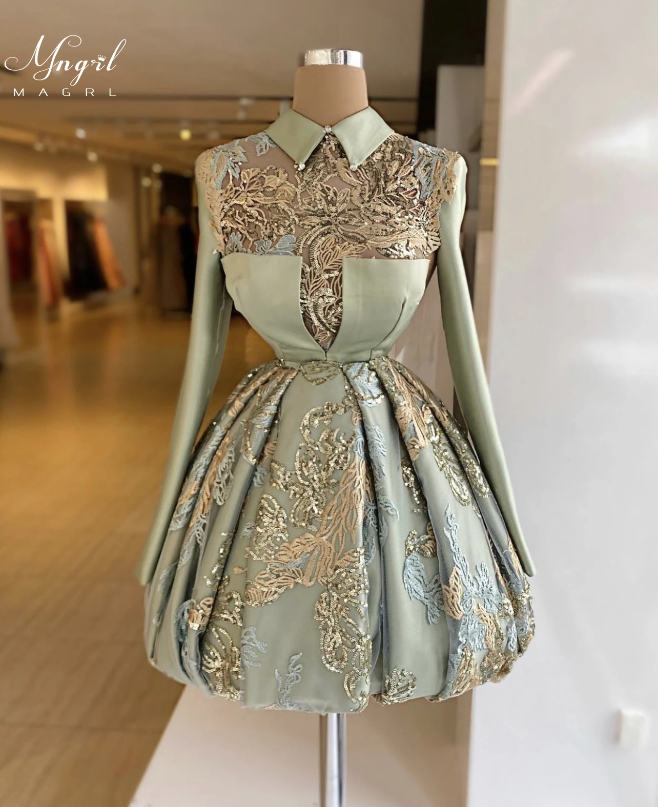 MNGRL Luxury Evening Dress One-shoulder Long Sleeves Hand-applied Diamonds Glittering 2021 New Evening Dress Party Dress
MNGRL Luxury Evening Dress One-shoulder Long Sleeves Hand-applied Diamonds Glittering 2021 New Evening Dress Party Dress