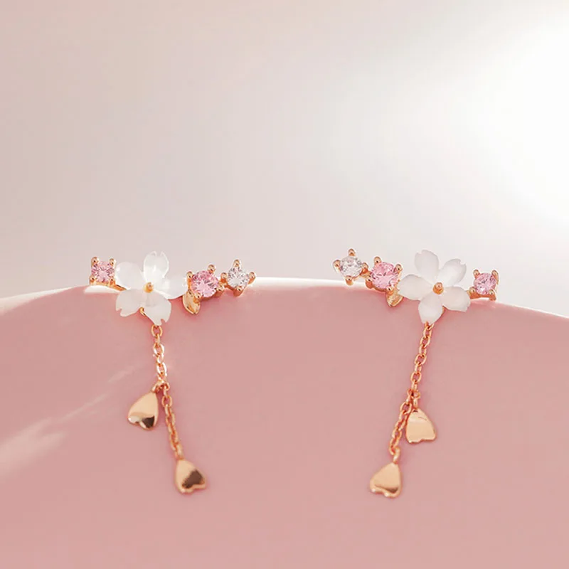 Shell Cherry Blossom Tassel Ear Hook Simple Personality Fresh Earrings Feminine Korean Version Personality Fashion Stud Earrings
Shell Cherry Blossom Tassel Ear Hook Simple Personality Fresh Earrings Feminine Korean Version Personality Fashion Stud Earrings