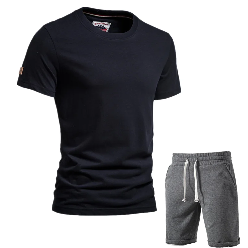 Футболка и шорты мужские однотонные, простая повседневная рубашка и шорты, комплект из двух предметов, брендовый спортивный костюм, свитшот...
Футболка и шорты мужские однотонные, простая повседневная рубашка и шорты, комплект из двух предметов, брендовый спортивный костюм, свитшот...