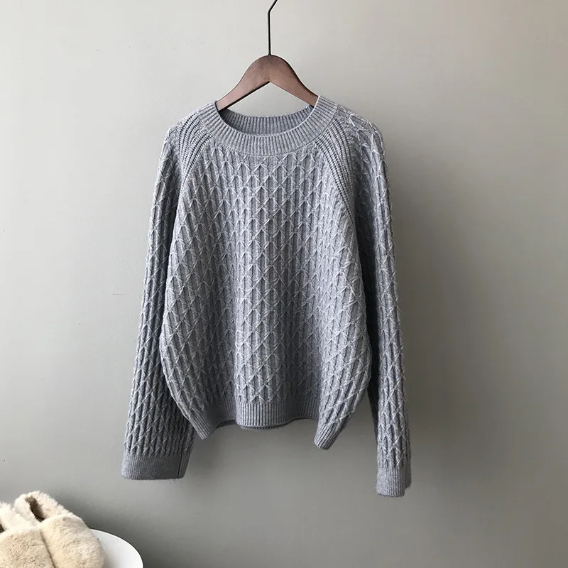 Sweater Women's 2020 Autumn Winter New Hong Kong Style Oversized Lazy Wind Jumper Pullover Thick Knitted Bottoming Shirt Top
Sweater Women's 2020 Autumn Winter New Hong Kong Style Oversized Lazy Wind Jumper Pullover Thick Knitted Bottoming Shirt Top