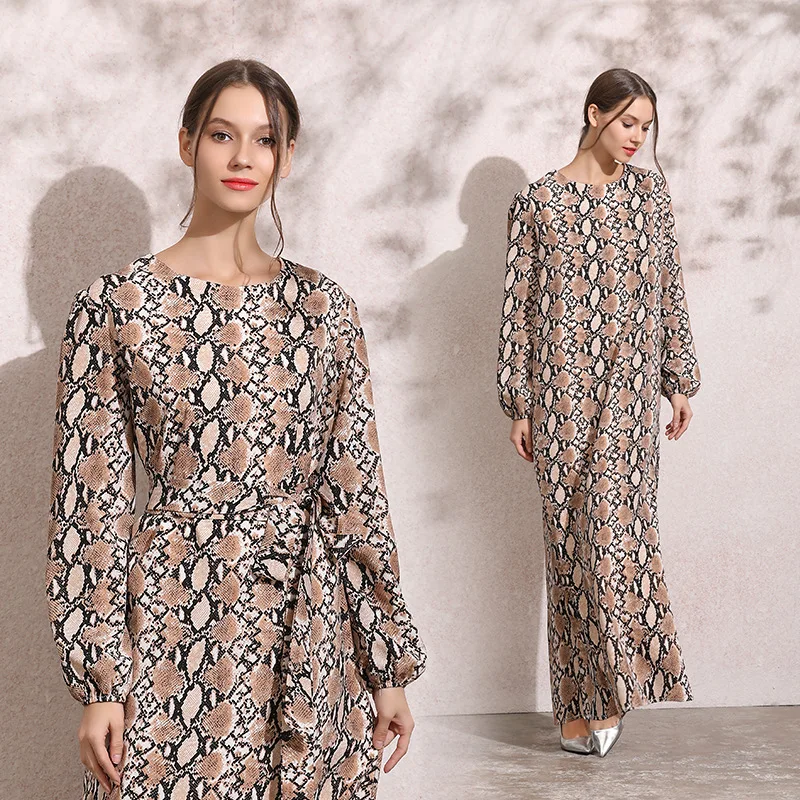 Abaya Дубай, Турция мусульманское платье, кафтан, кафтан, шифон, мусульманская одежда для женщин, Рамадан, Змеиный халат с круглым вырезом
Abaya Дубай, Турция мусульманское платье, кафтан, кафтан, шифон, мусульманская одежда для женщин, Рамадан, Змеиный халат с круглым вырезом