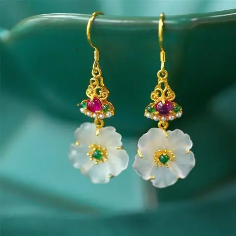 Original National Fashion Style S925 Sterling Silver Gilding Earrings White Crystal Little Flower Earrings Graceful Earrings Wom
Original National Fashion Style S925 Sterling Silver Gilding Earrings White Crystal Little Flower Earrings Graceful Earrings Wom