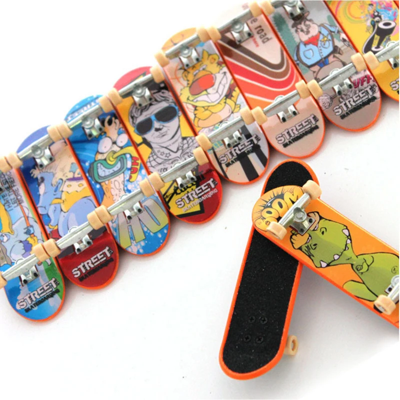 4 PCS Fingerboard Finger Skateboard Alloy Bracket Double Rocker Gift For Extreme Sports Enthusiasts Suitable For All Age
4 PCS Fingerboard Finger Skateboard Alloy Bracket Double Rocker Gift For Extreme Sports Enthusiasts Suitable For All Age