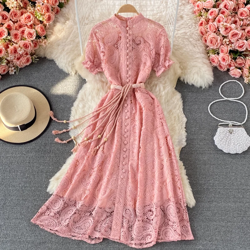 Retro Palace Style Hollow Lace Dress Short-sleeved Single-breasted Waist Large Swing Dress 
Retro Palace Style Hollow Lace Dress Short-sleeved Single-breasted Waist Large Swing Dress
