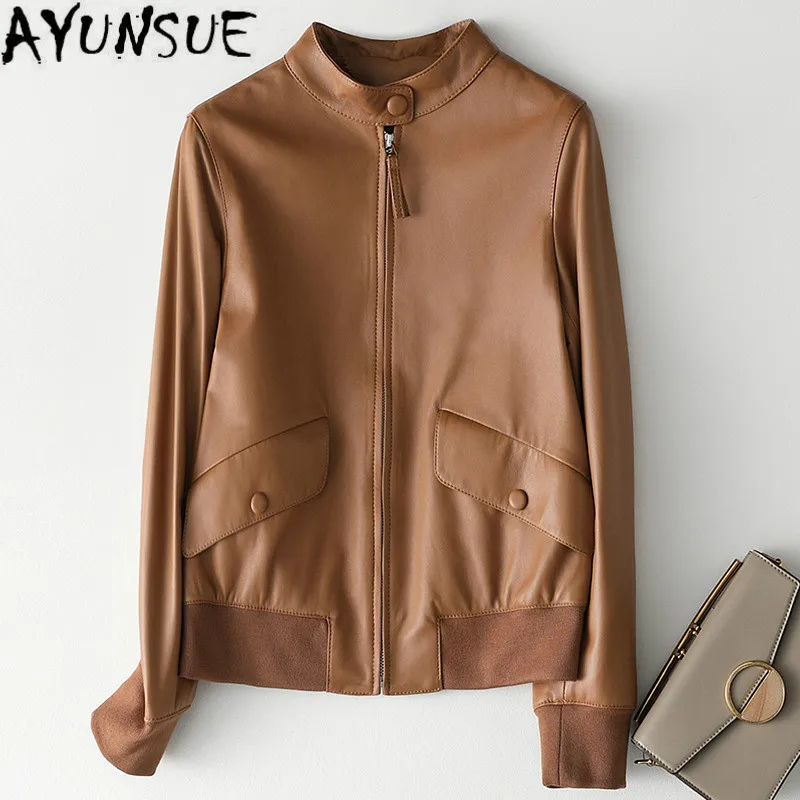Autumn Spring Sheepskin Coat Female Korean Short Streetwear Genuine Leather Jacket Women Winter 100% Real Leather Coat t17
Autumn Spring Sheepskin Coat Female Korean Short Streetwear Genuine Leather Jacket Women Winter 100% Real Leather Coat t17