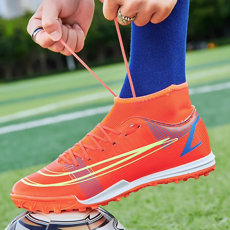 Quality Men Soccer Shoes Anti-Slippery Futsal Kid Football Sneakers Indoor Sports Shoes Professional Training TF Shoe 
Quality Men Soccer Shoes Anti-Slippery Futsal Kid Football Sneakers Indoor Sports Shoes Professional Training TF Shoe