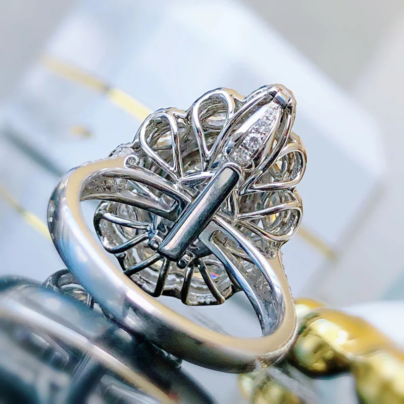 2021 New Luxury Yellow Pear 925 Sterling Silver Engagement Ring Open for Women Anniversary Gift Jewelry Bulk Sell R6185 
2021 New Luxury Yellow Pear 925 Sterling Silver Engagement Ring Open for Women Anniversary Gift Jewelry Bulk Sell R6185