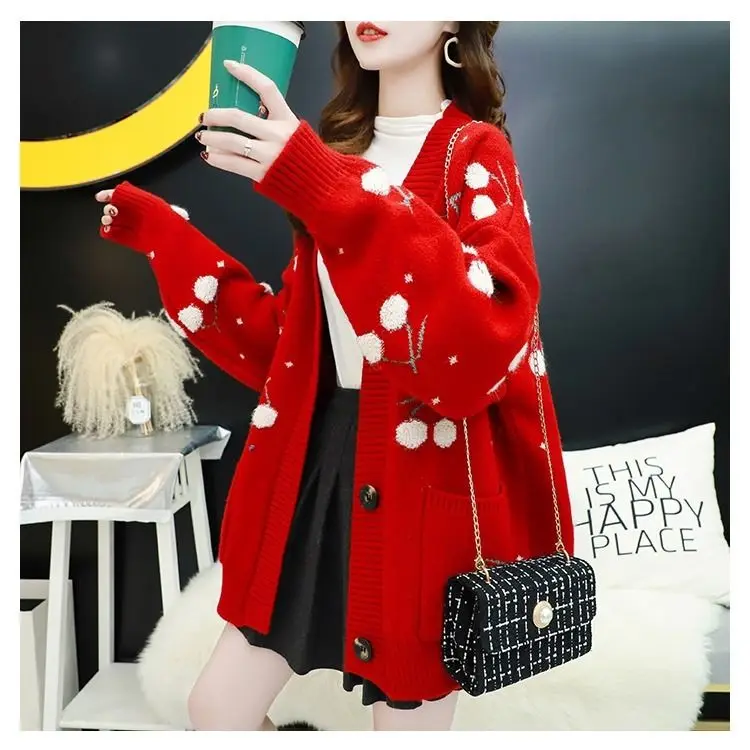 Sweater coat large size women's slightly fat sister Korean version of loose slim 100.00kg knitted cardigan student coat spring
Sweater coat large size women's slightly fat sister Korean version of loose slim 100.00kg knitted cardigan student coat spring