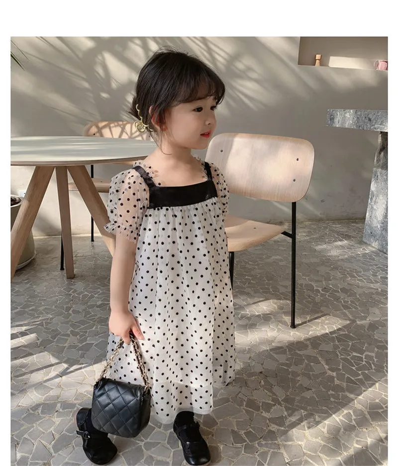 Vintage Dress for Girls 2021 Tulle Fabric Princess Dresses Girls Sweet Black Outfits Baby Girls Vestidos for 3 4 5 6 7Y
Vintage Dress for Girls 2021 Tulle Fabric Princess Dresses Girls Sweet Black Outfits Baby Girls Vestidos for 3 4 5 6 7Y