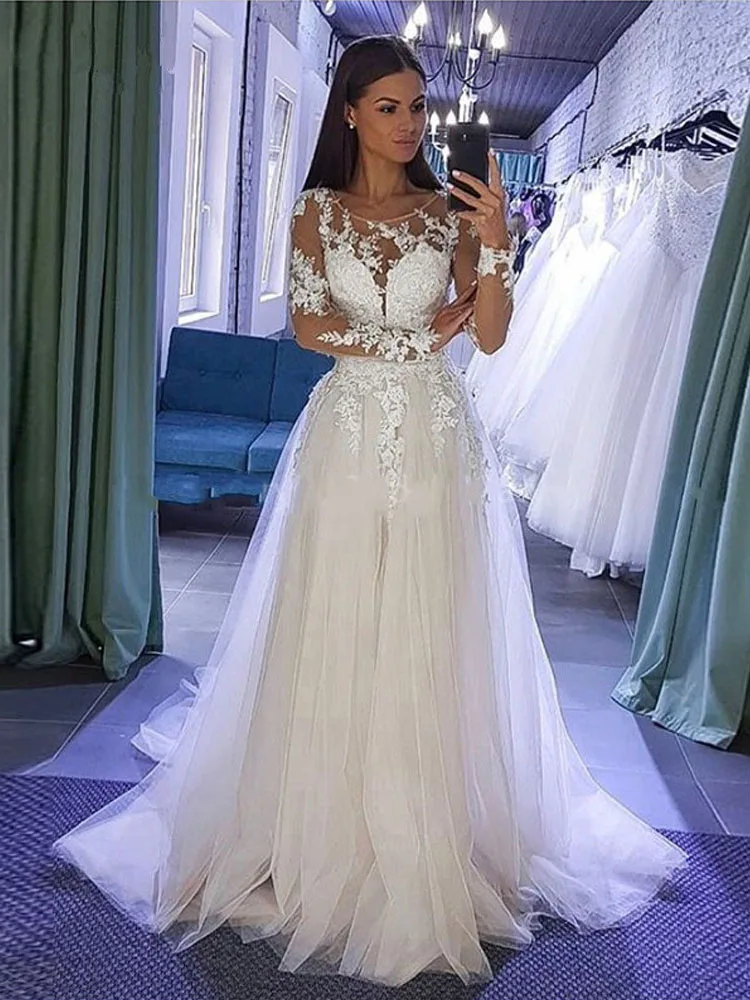 YILIBERE Lace Wedding Dress Short Sleeve O-Neck Plus Size Luxury Lace Appliques Tulle Cathedral Train Robe Fluffy skirt
YILIBERE Lace Wedding Dress Short Sleeve O-Neck Plus Size Luxury Lace Appliques Tulle Cathedral Train Robe Fluffy skirt