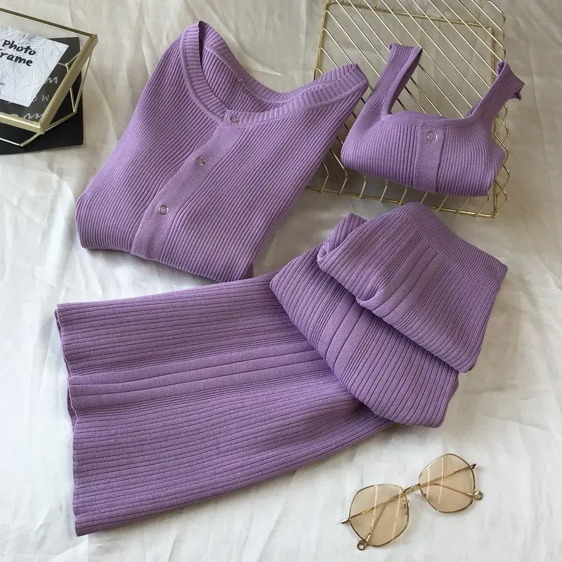 Autumn Solid Color Loose Slim O-neck Knitwear Top + High Waist All-match Knit Cropped Pants 3-Piece Set Womens Tracksuit Set
Autumn Solid Color Loose Slim O-neck Knitwear Top + High Waist All-match Knit Cropped Pants 3-Piece Set Womens Tracksuit Set