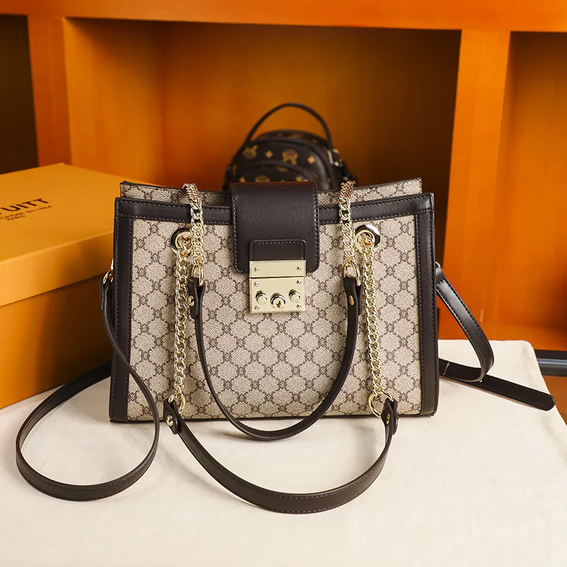 Genuine Leather Women Flaps 2021 New Fashion Vintage Plaid Messenger Bags Ladies Designer Purses and Handbags Channels Handbags
Genuine Leather Women Flaps 2021 New Fashion Vintage Plaid Messenger Bags Ladies Designer Purses and Handbags Channels Handbags