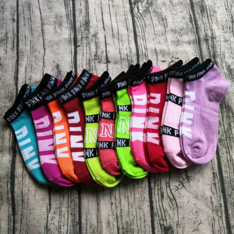 2020 wholesale Hot PINK socks new unisex cotton mix random color not can choose Harajuku(pink) letters Happy sport ankle Sock
2020 wholesale Hot PINK socks new unisex cotton mix random color not can choose Harajuku(pink) letters Happy sport ankle Sock