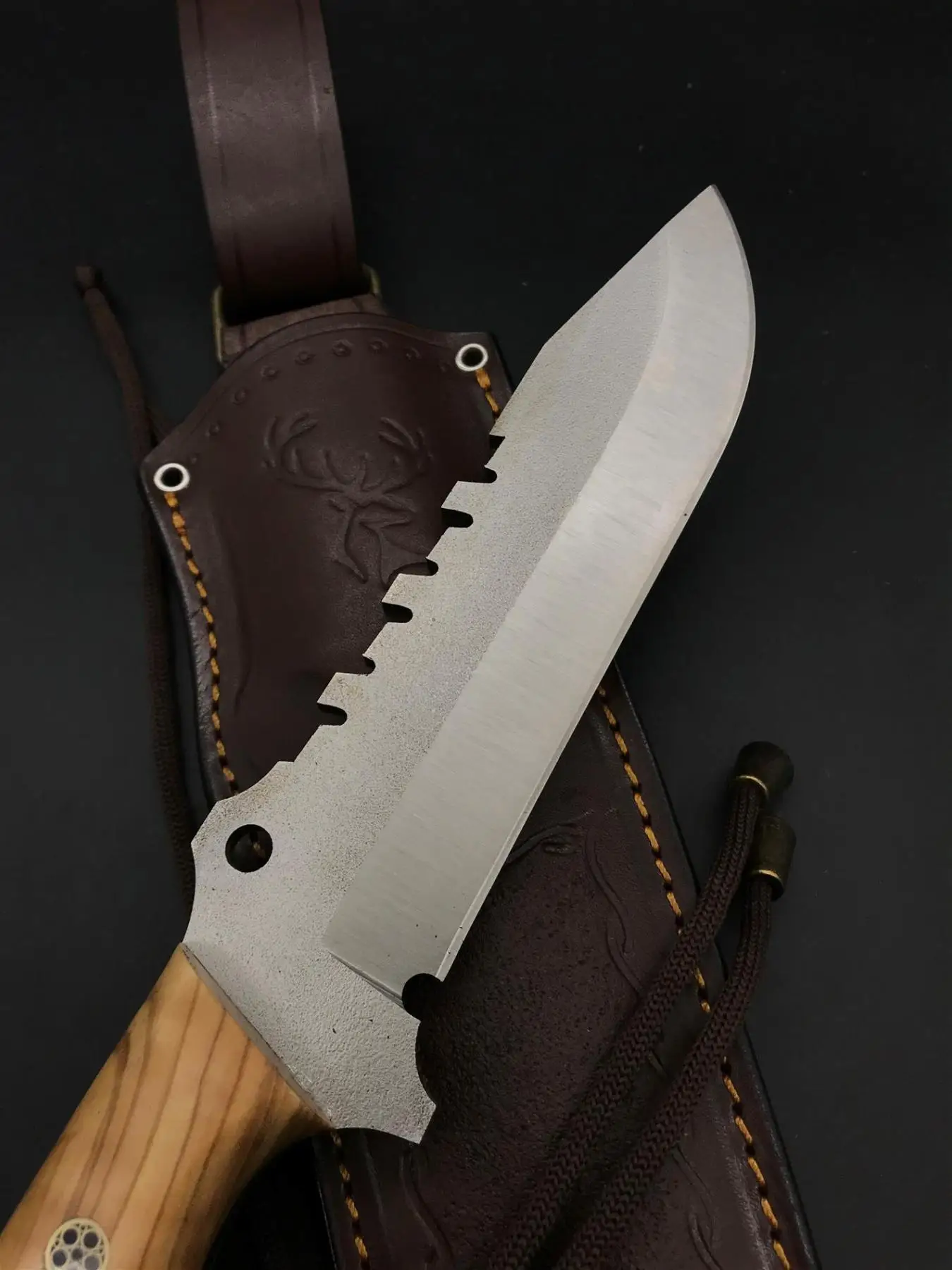 BOHLER N690 Camping Knife BB83-2 
BOHLER N690 Camping Knife BB83-2