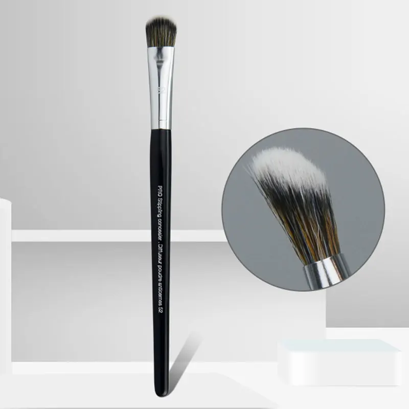 Foundation Concealer Brush Highlighter Brushes Portable Eyeshadow Brush Powder Blending Brush Face Shadow Brushes Make Up Tools 
Foundation Concealer Brush Highlighter Brushes Portable Eyeshadow Brush Powder Blending Brush Face Shadow Brushes Make Up Tools