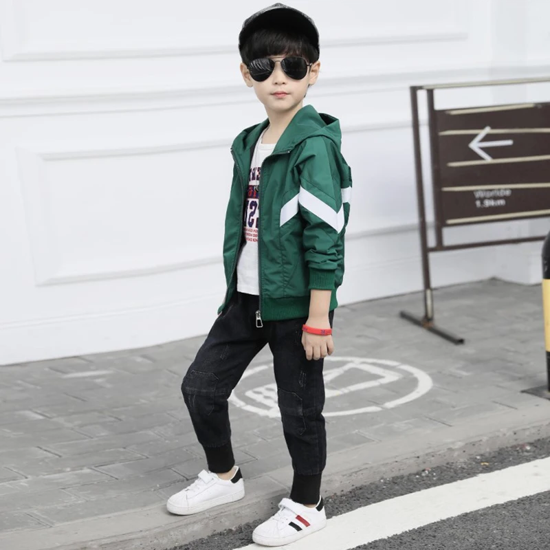 Polyester Spring & Autumn Jacket For Boy New 2021 Korean Version Fashion Coat Hooded Print Handsome Casual Children's Clothing
Polyester Spring & Autumn Jacket For Boy New 2021 Korean Version Fashion Coat Hooded Print Handsome Casual Children's Clothing