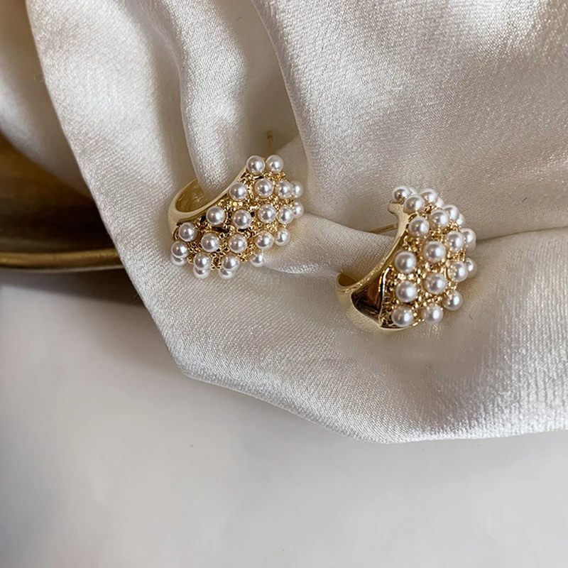 MENGJIQIAO New arrival Elegant Pearl Beads Hoop Earrings For Women Girls Cute Gold COlor Circle Boucle d'oreille Jewelry Gifts
MENGJIQIAO New arrival Elegant Pearl Beads Hoop Earrings For Women Girls Cute Gold COlor Circle Boucle d'oreille Jewelry Gifts