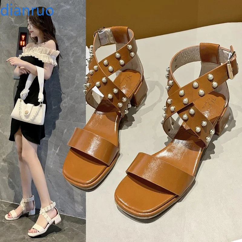 Roman sandals goddess fairy shoes cross straps 2021 summer shoes mid-heel shoes rivet pearl women's shoes woman pumps shoe
Roman sandals goddess fairy shoes cross straps 2021 summer shoes mid-heel shoes rivet pearl women's shoes woman pumps shoe