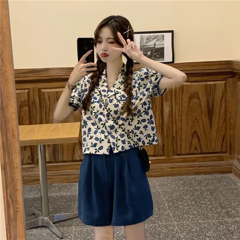 Flower bubble sleeve blouse woman + restore ancient ways to reduce age shorts wide leg trousers summer suit woman
Flower bubble sleeve blouse woman + restore ancient ways to reduce age shorts wide leg trousers summer suit woman