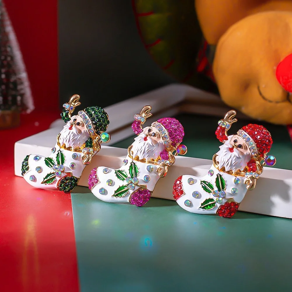 Santa Claus Women's Brooches on Clothes Lapel Pins Accessories Briefcase Badges on Backpack Luxury Jewelry Men Christmas Gift
Santa Claus Women's Brooches on Clothes Lapel Pins Accessories Briefcase Badges on Backpack Luxury Jewelry Men Christmas Gift