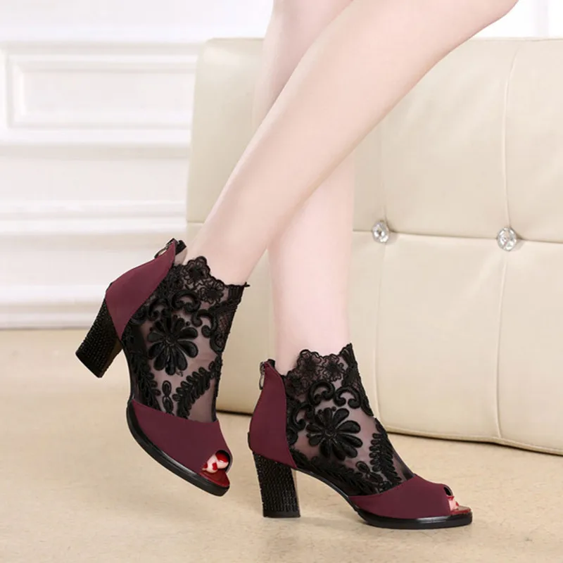 Women Sandals 2020 Fashion Summer Shoes Women High Heels Hollow Mesh Sexy Sandals Size 35 - 42 Mujer Sandalias
Women Sandals 2020 Fashion Summer Shoes Women High Heels Hollow Mesh Sexy Sandals Size 35 - 42 Mujer Sandalias