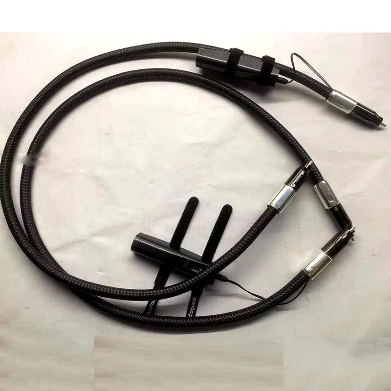 hifi AQ WEL Signature 2 RCA to 2 RCA RCA Cable HIFI audio AMP CD DVD player RCA Interconnector cables with 72V DBS No battery
hifi AQ WEL Signature 2 RCA to 2 RCA RCA Cable HIFI audio AMP CD DVD player RCA Interconnector cables with 72V DBS No battery
