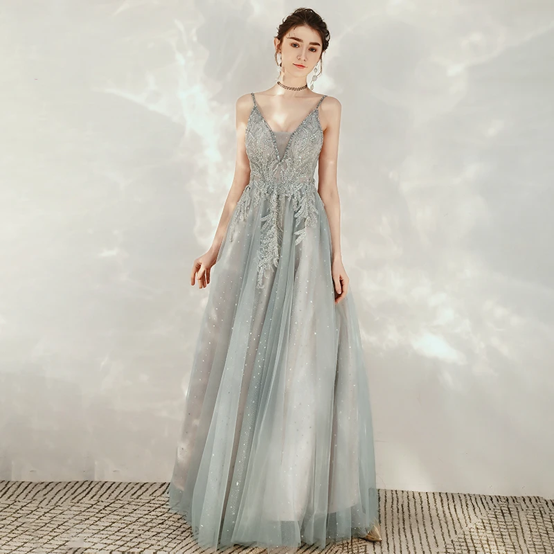 Sexy Evening Dresses V-Neck Backless Sequins Appliques Grey Long Prom Party Formal Gown Vestidos De Noche
Sexy Evening Dresses V-Neck Backless Sequins Appliques Grey Long Prom Party Formal Gown Vestidos De Noche