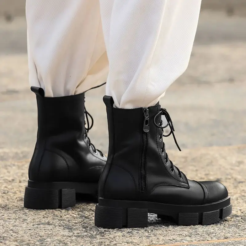 RIZABINA New Women Ankle Boots Patent Real Leather Thick Bottom Short Boots Women Cool Fashion Shoes Ladies Footwear Size 34-40
RIZABINA New Women Ankle Boots Patent Real Leather Thick Bottom Short Boots Women Cool Fashion Shoes Ladies Footwear Size 34-40