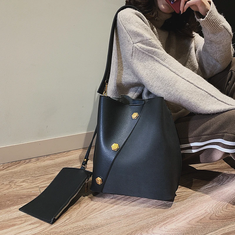 The New Trendy Korean Version Of The Trendy Casual Frosted Bucket Bag With One Shoulder Slung Bag For Ladies
The New Trendy Korean Version Of The Trendy Casual Frosted Bucket Bag With One Shoulder Slung Bag For Ladies