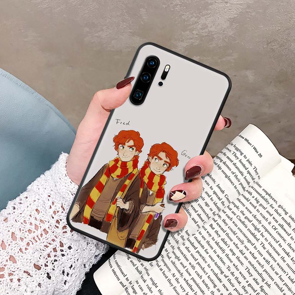 Fred and George Weasley Twins Phone Case For Huawei P Mate Smart 10 20 30 40 Lite Z 2019 Pro black Back Fashion Cover Luxury
Fred and George Weasley Twins Phone Case For Huawei P Mate Smart 10 20 30 40 Lite Z 2019 Pro black Back Fashion Cover Luxury