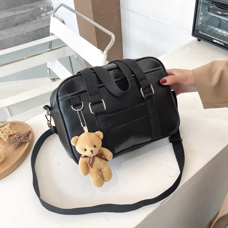 New 2021 Fashion Women PU Leather Handbag Shoulder Bag Girls Students Brand Casual Travel Shopping Bag Messenger Crossbody Bags
New 2021 Fashion Women PU Leather Handbag Shoulder Bag Girls Students Brand Casual Travel Shopping Bag Messenger Crossbody Bags