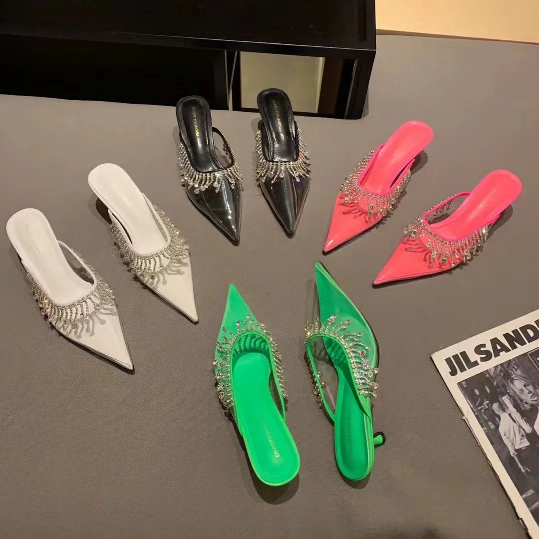 Pointed Toe PVC Transparent Slippers Shallow Slip On Thin Low Heels Rhinestone Design Fashion Crystal Slides Flip Flops Summer
Pointed Toe PVC Transparent Slippers Shallow Slip On Thin Low Heels Rhinestone Design Fashion Crystal Slides Flip Flops Summer
