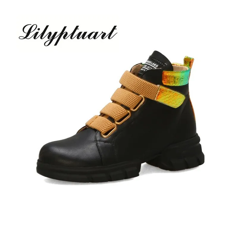 Women's shoes 2019 new fashion spring short boots England color matching ankle boots women spring and autumn single boots women
Women's shoes 2019 new fashion spring short boots England color matching ankle boots women spring and autumn single boots women