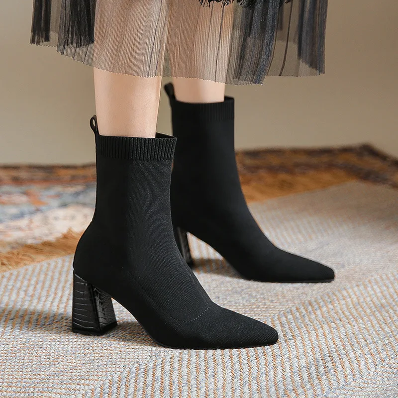 Business Work Heeled Ankle Boots for Women Winter 2022 Fashion Woman High Heel Shoes Female Black Short Knitted Booties
Business Work Heeled Ankle Boots for Women Winter 2022 Fashion Woman High Heel Shoes Female Black Short Knitted Booties