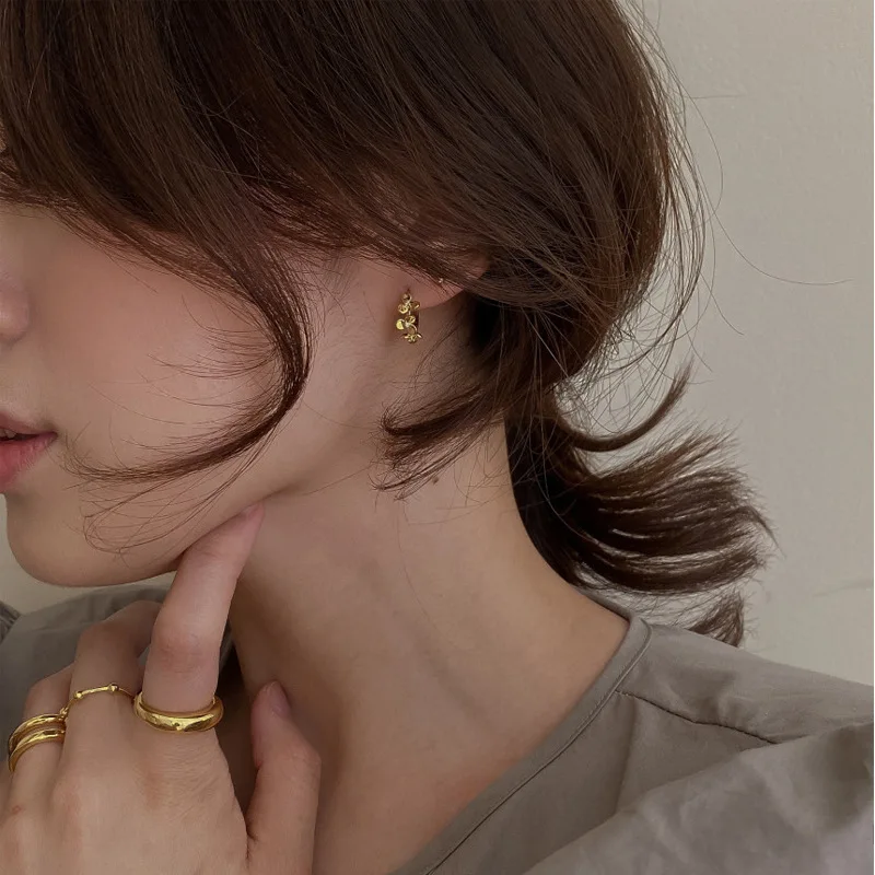 Kpop Sense Of Quality Sense Metal Gold Zircon Crystal Flower Hoop Earrings Hypoallergenic For Women Wedding Wholesale Jewelery
Kpop Sense Of Quality Sense Metal Gold Zircon Crystal Flower Hoop Earrings Hypoallergenic For Women Wedding Wholesale Jewelery