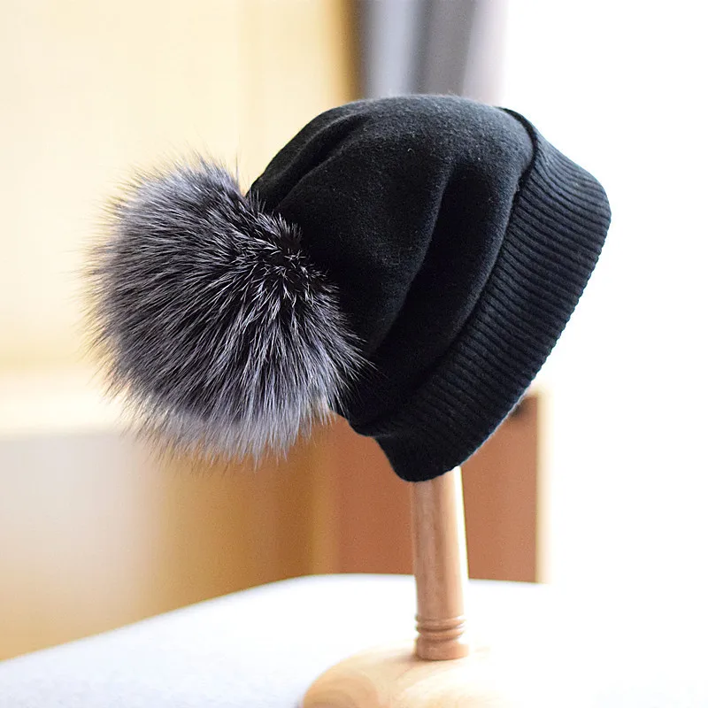 Fashion Real Fox Fur Ball Wool Skullies Beanies Hats Women Thickened Warm Knited Woolen Head Caps Autumn Winter Accessories
Fashion Real Fox Fur Ball Wool Skullies Beanies Hats Women Thickened Warm Knited Woolen Head Caps Autumn Winter Accessories