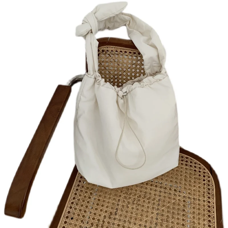 Casual Cotton Tote Bag Female Fashion Simple Design Handbag Top-handle Bag Canvas Shoulder Bag Leisure 2021 Unisex Messenger Bag
Casual Cotton Tote Bag Female Fashion Simple Design Handbag Top-handle Bag Canvas Shoulder Bag Leisure 2021 Unisex Messenger Bag