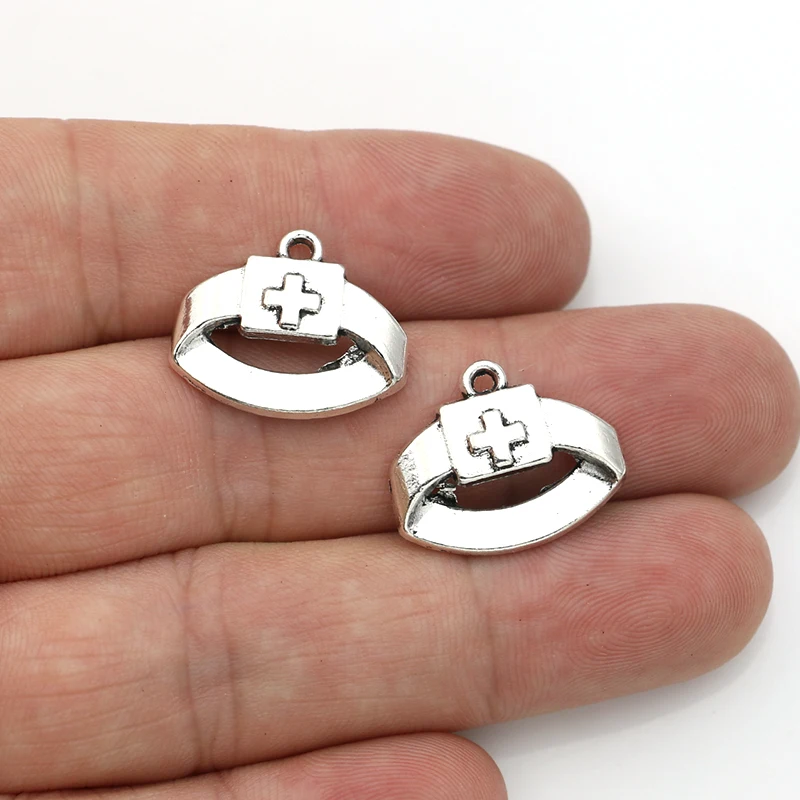 20pcs Antique Silver Plated Nurse Hat Charms Pendant for Necklace Bracelets Jewelry Making DIY Handmade Craft 16x20mm
20pcs Antique Silver Plated Nurse Hat Charms Pendant for Necklace Bracelets Jewelry Making DIY Handmade Craft 16x20mm