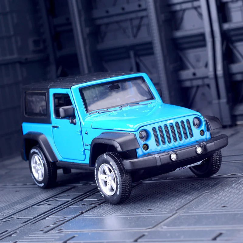 Модель автомобиля Jeep Wrangler Rubicon из сплава в масштабе 1:32, модель автомобиля со звуком и светом, игрушечный автомобиль, металлические украшения...
Модель автомобиля Jeep Wrangler Rubicon из сплава в масштабе 1:32, модель автомобиля со звуком и светом, игрушечный автомобиль, металлические украшения...