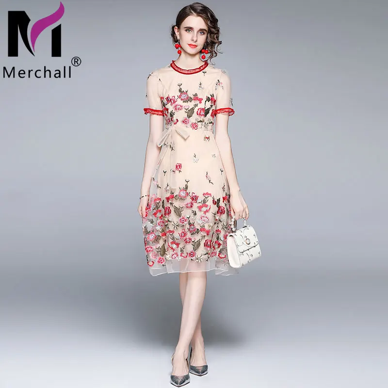 Merchall Elegant Vintage Summer Dress Woman Retro Mesh Embroidery O Neck Bow Sashes Midi Dresses 2021 Runway Vestidos M69952
Merchall Elegant Vintage Summer Dress Woman Retro Mesh Embroidery O Neck Bow Sashes Midi Dresses 2021 Runway Vestidos M69952
