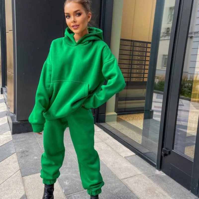 2021 Autumn Winter Women Suit Solid Long Sleeve Pullover O-Neck Hoodie Casual Green Sets Streetwear Two Piece Set Loose Trousers
2021 Autumn Winter Women Suit Solid Long Sleeve Pullover O-Neck Hoodie Casual Green Sets Streetwear Two Piece Set Loose Trousers