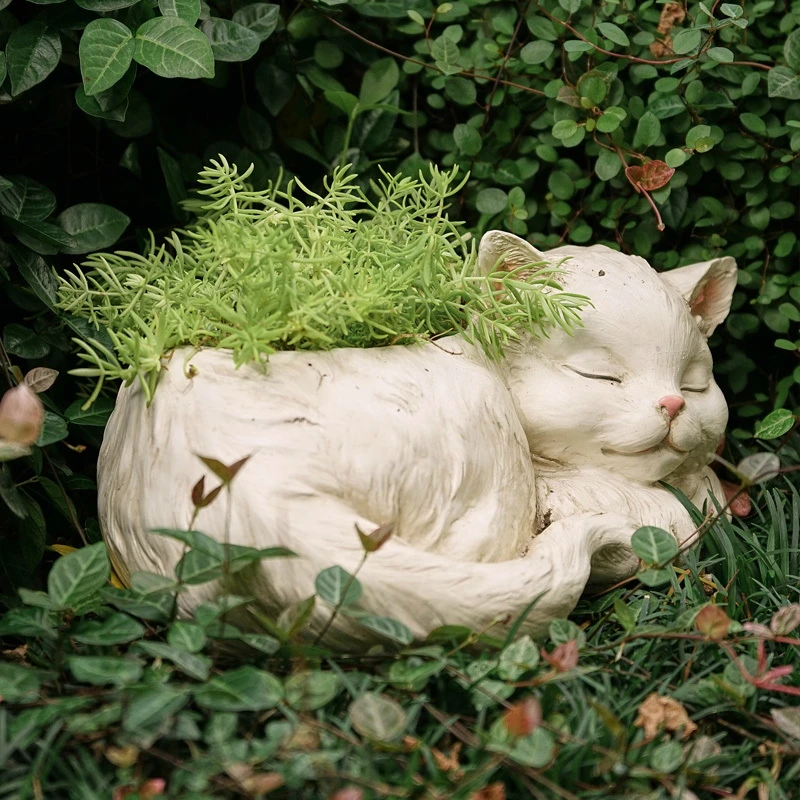 Environmental protection resin balcony flower pot creative little white cat plant utensils retro nostalgia garden decoration
Environmental protection resin balcony flower pot creative little white cat plant utensils retro nostalgia garden decoration