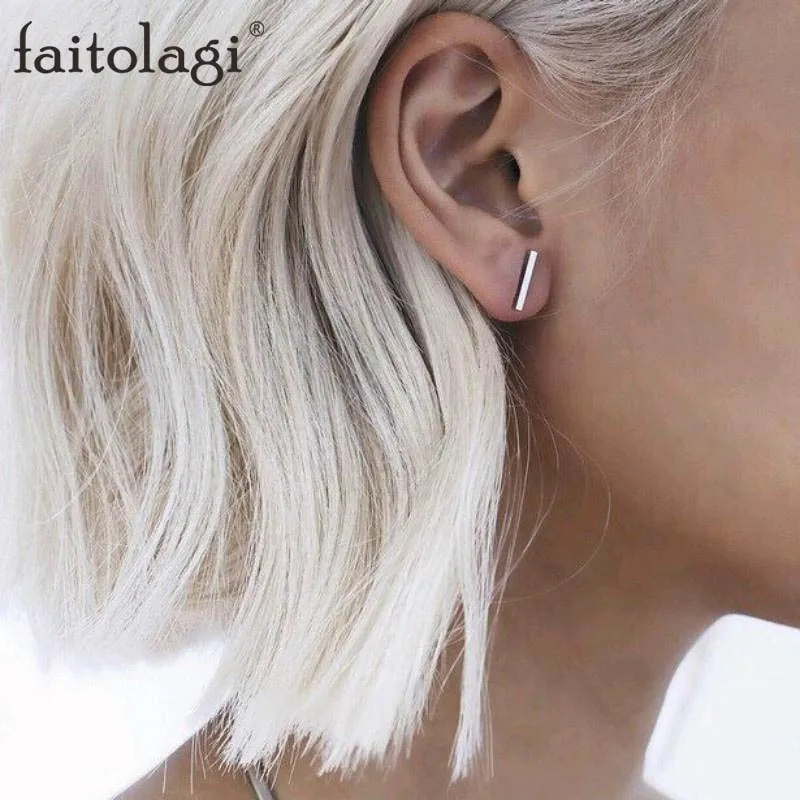 Минималистичные серьги-гвоздики в стиле панк, 3 цвета, серьги-гвоздики в форме буквы T для женщин, геометрические серьги для пирсинга, трендо...
Минималистичные серьги-гвоздики в стиле панк, 3 цвета, серьги-гвоздики в форме буквы T для женщин, геометрические серьги для пирсинга, трендо...