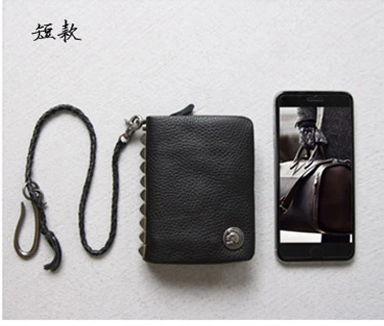 Men's Rivet leather wallet, fashionable men's Rivet wallet, short zipper wallet and wallet
Men's Rivet leather wallet, fashionable men's Rivet wallet, short zipper wallet and wallet