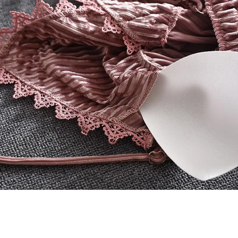 Women Velvet Sleepwear Winter New 4PCS Pajamas Suit Casual Nightgown Kimono Robe Gown Velour Nightwear 2021 Autumn Sleep Set
Women Velvet Sleepwear Winter New 4PCS Pajamas Suit Casual Nightgown Kimono Robe Gown Velour Nightwear 2021 Autumn Sleep Set