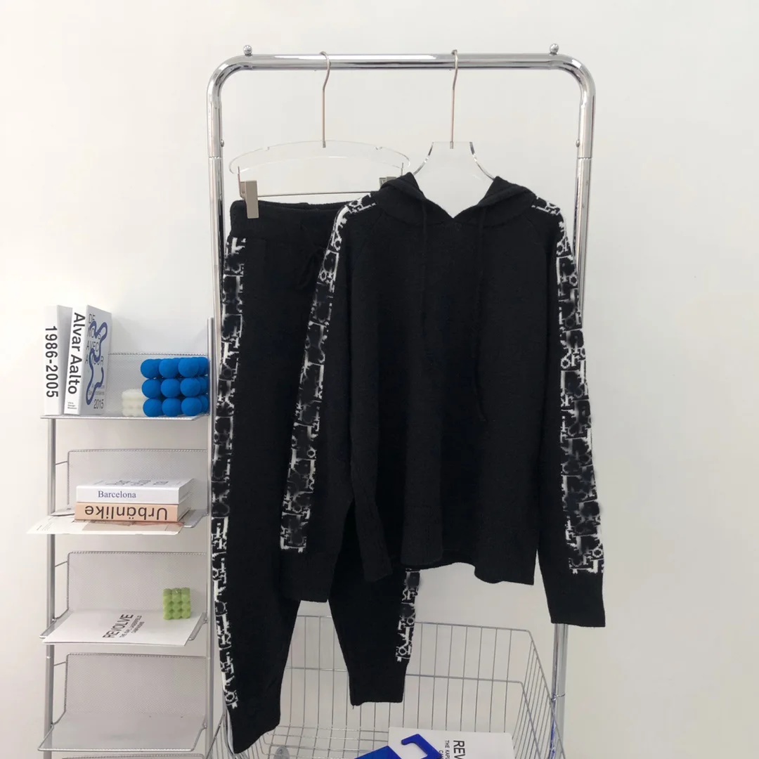 Autumn Women 2-Pieces Hoodies Suit Sweatshirts Hat Set Tracksuit Elastic Waist Knitted Outfit Hooded Sportswear Tops & Bottoms
Autumn Women 2-Pieces Hoodies Suit Sweatshirts Hat Set Tracksuit Elastic Waist Knitted Outfit Hooded Sportswear Tops & Bottoms